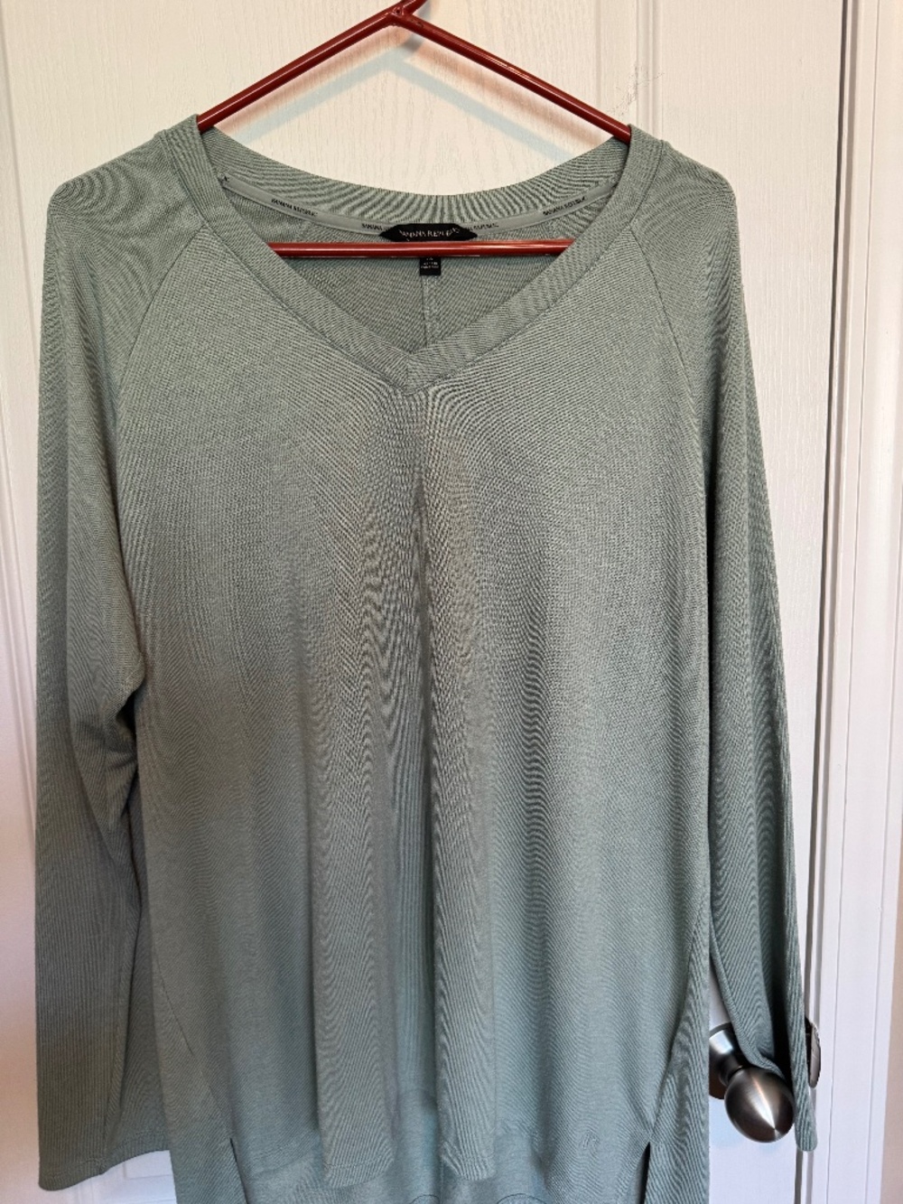 Banana Republic V-Neck Long Sleeve Side Slit Soft Top Knit Green XL